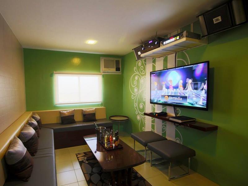 Hotel Juliana By Reddoorz Tuguegarao City Luaran gambar